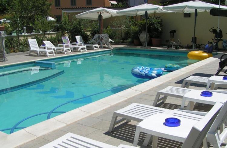 Hotel Flowers Montecatini-Terme Esterno foto